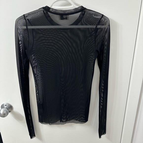 Aritzia Wilfred free sheer long sleeve - Picture 2 of 5